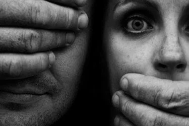 Personne en réflexion paisible